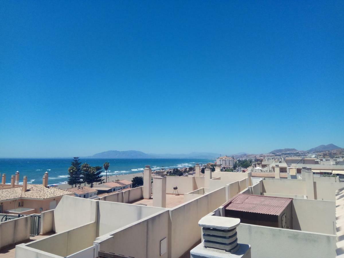 Precioso Atico En Torre De Benagalbon A 20 Metros Del Mar. Apartment Exterior photo